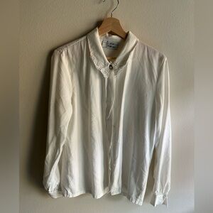 Lace collar button up